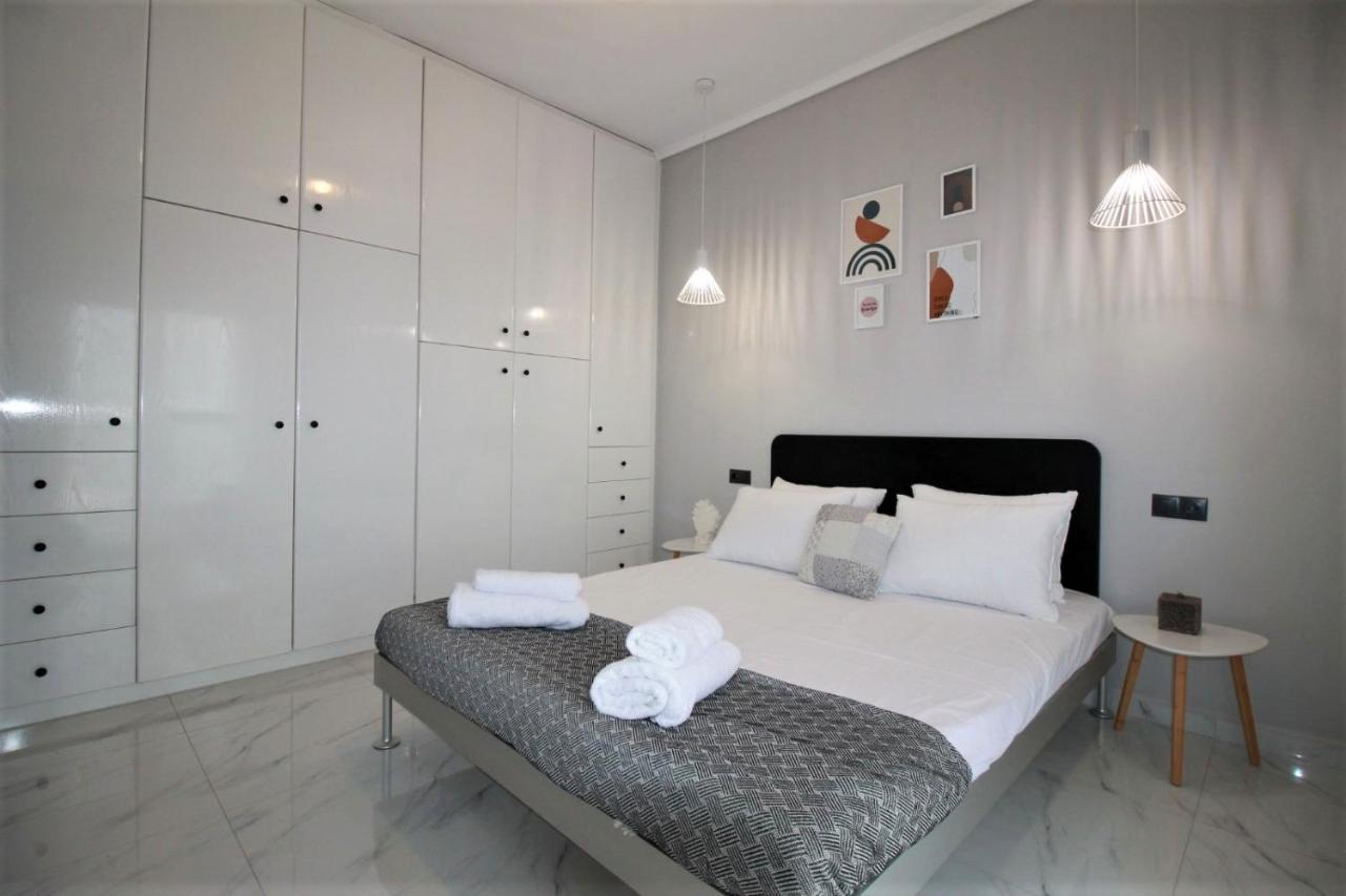 Miracle Luxury Apartments Peraía Eksteriør bilde