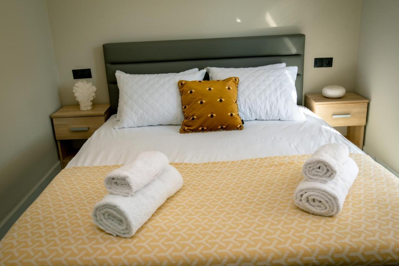 Miracle Luxury Apartments Peraía Eksteriør bilde