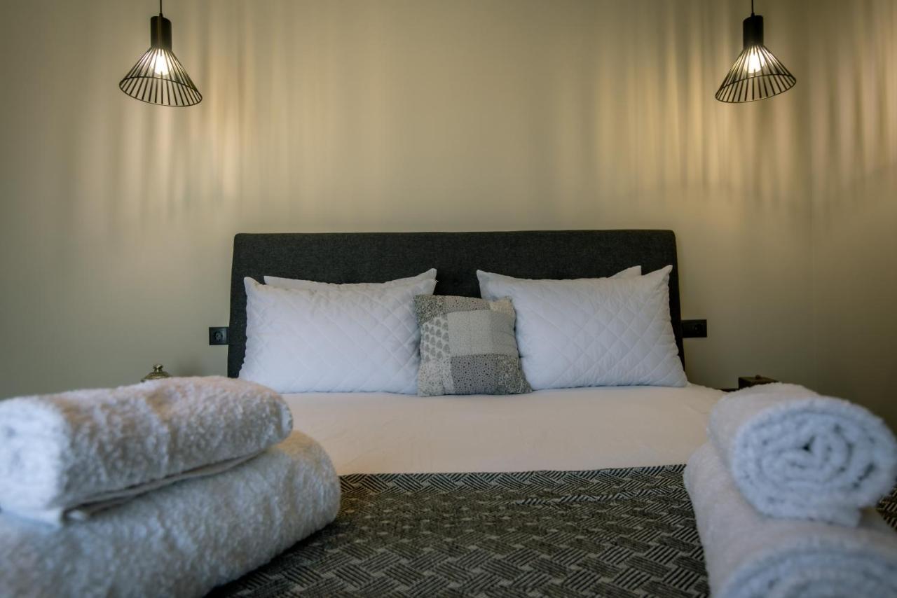 Miracle Luxury Apartments Peraía Eksteriør bilde